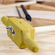 Load image into Gallery viewer, Plastic Jig Dowel Thread Tap Kit - 3/4in x 6TPI Threading Box and Tap