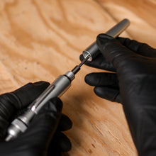 Load image into Gallery viewer, Woodworking Oiler Pen - 15ml Lubricating Machine Oil Pen
