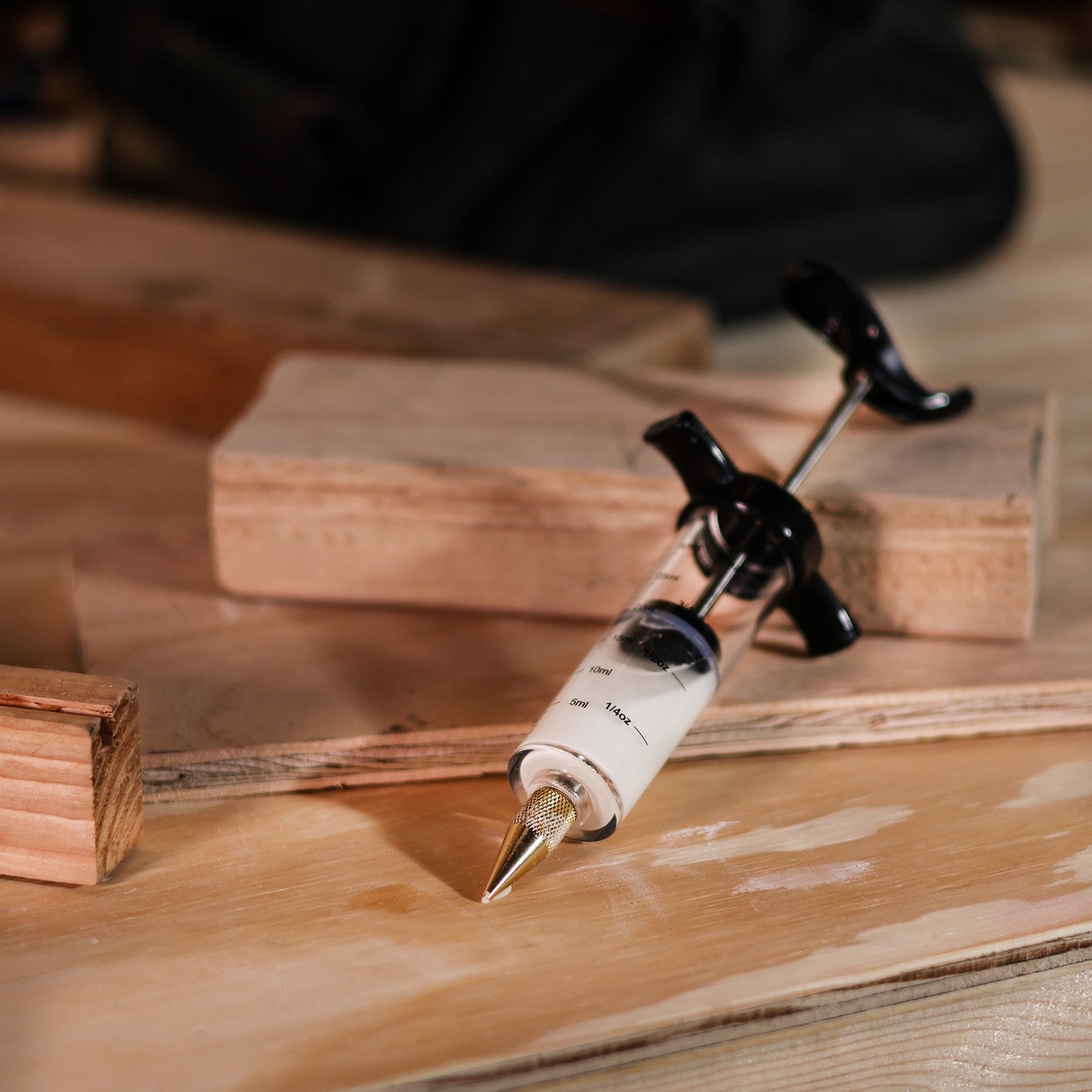 Wood Glue Applicator Complete Kit Glue Dispenser Bottles, Roller, Tips –  DeadwoodCraftedTools